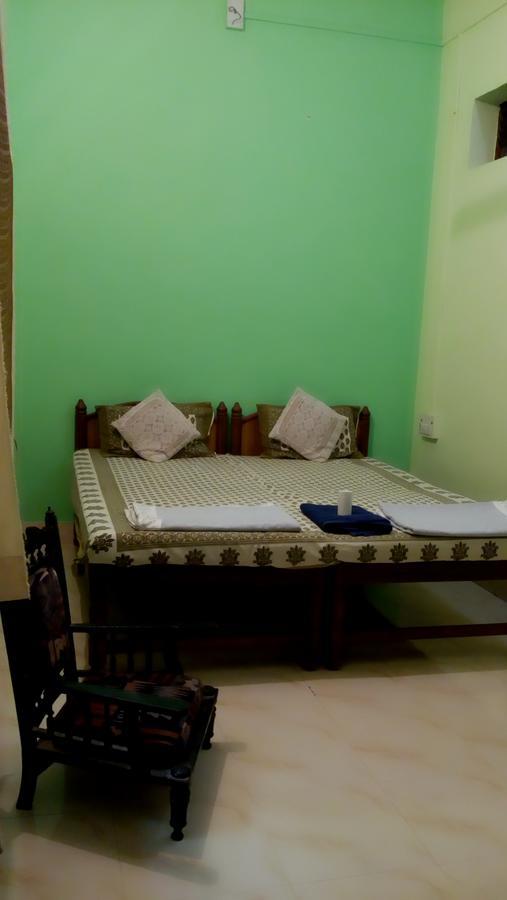 Shivam Tourist Guest House Būndi Zewnętrze zdjęcie