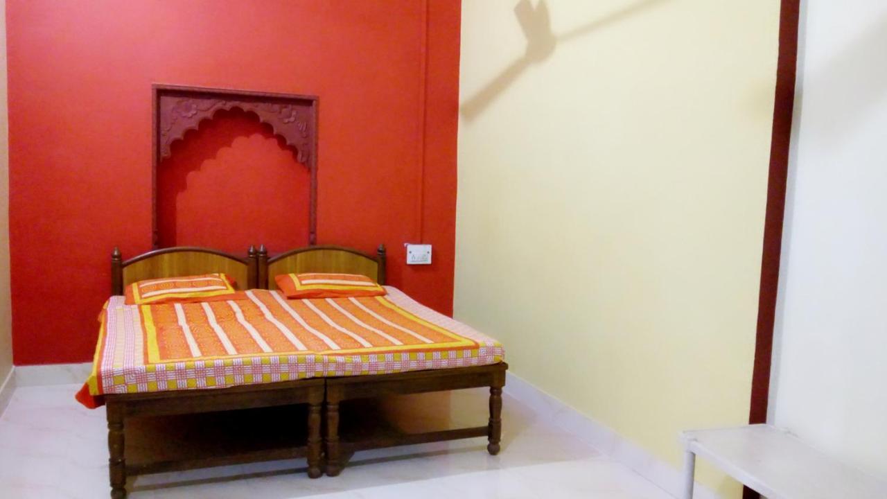 Shivam Tourist Guest House Būndi Zewnętrze zdjęcie
